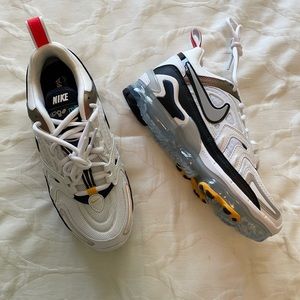 EUC Nike Airmax vapormax Evo running shoe 6.5 evolution of icon